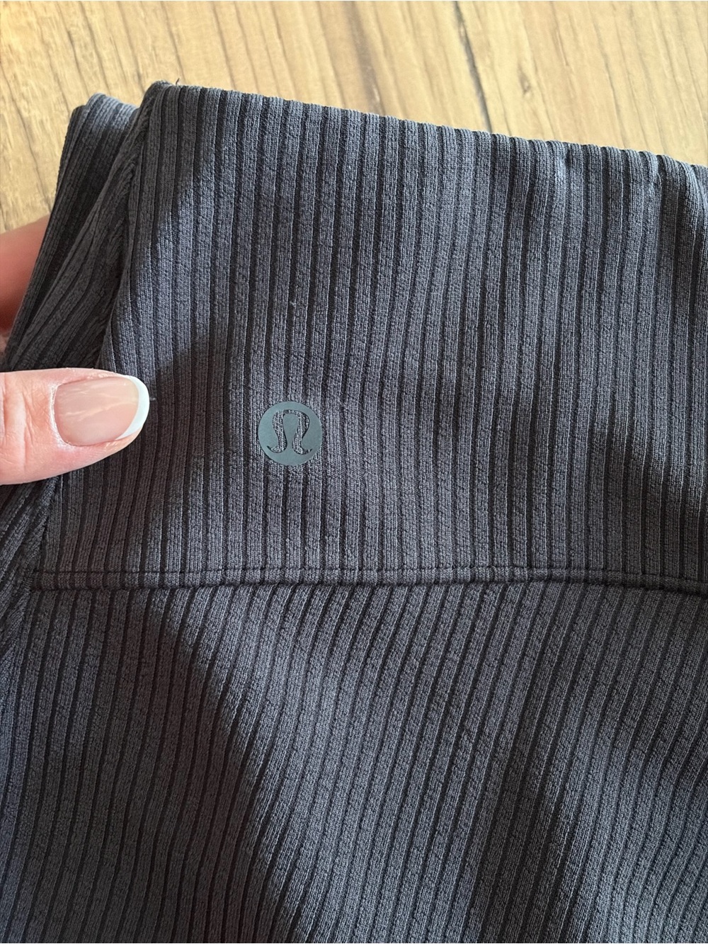 lululemon rubber softstreme flared pant regular size 8
